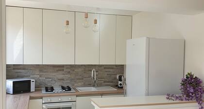 Dancing Apartment A place where between sea and mountains will make your mind dance