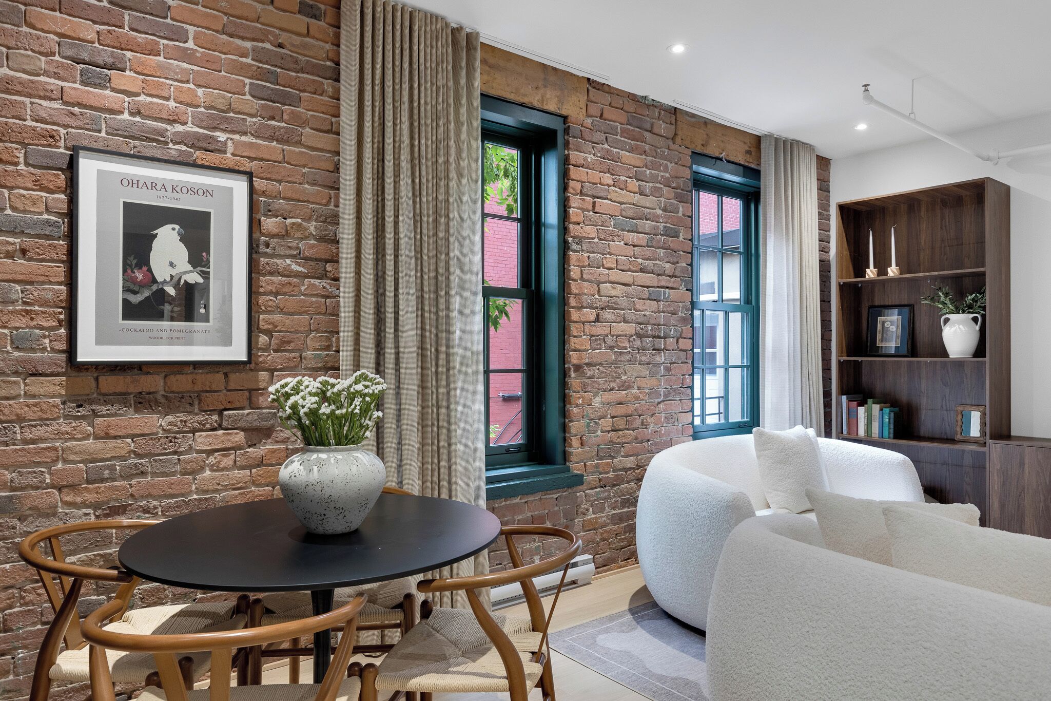 2 Bedroom Loft Apartment | 高档床上用品、记忆海绵床垫、客房内保险箱、特色装修