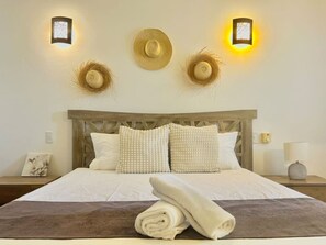 Escrivaninha, Wi-Fi de cortesia, roupa de cama