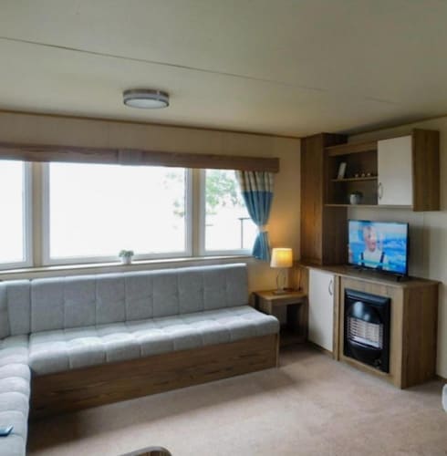 Lynch Lane Lodge - Relax in Weymouth