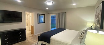 Charming, Newly remodeled, 3+Br/2Ba house, with office, in Meridian