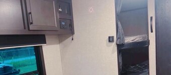 “RV Country Living” Glamping