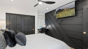 2 Schlafzimmer, Schreibtisch, Bügeleisen/Bügelbrett, WLAN