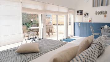 Familiekamer, uitzicht op tuin | Gratis wifi, individueel gedecoreerd