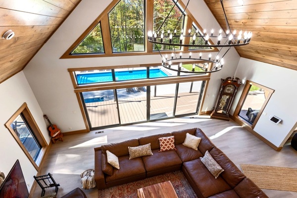 Smart-TV, peis, fotballspill og bordtennis