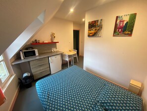 1 dormitorio, wifi, ropa de cama