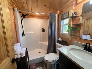Hair dryer, towels, soap, shampoo - New Cabin for an Adventure (Peculiar)