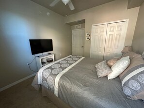 3 Schlafzimmer, Bügeleisen/Bügelbrett, WLAN, Bettwäsche
