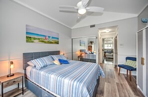 3 habitaciones, escritorio, tabla de planchar con plancha y wifi gratis