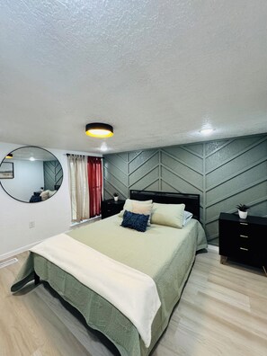 5 Schlafzimmer, Bügeleisen/Bügelbrett, WLAN, Bettwäsche
