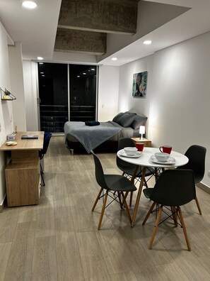 Departamento estándar | Restaurantes