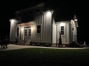 Exterior - Yeates Schoolhouse, Yeates Schoolhouse Guest Suites (New Haven)