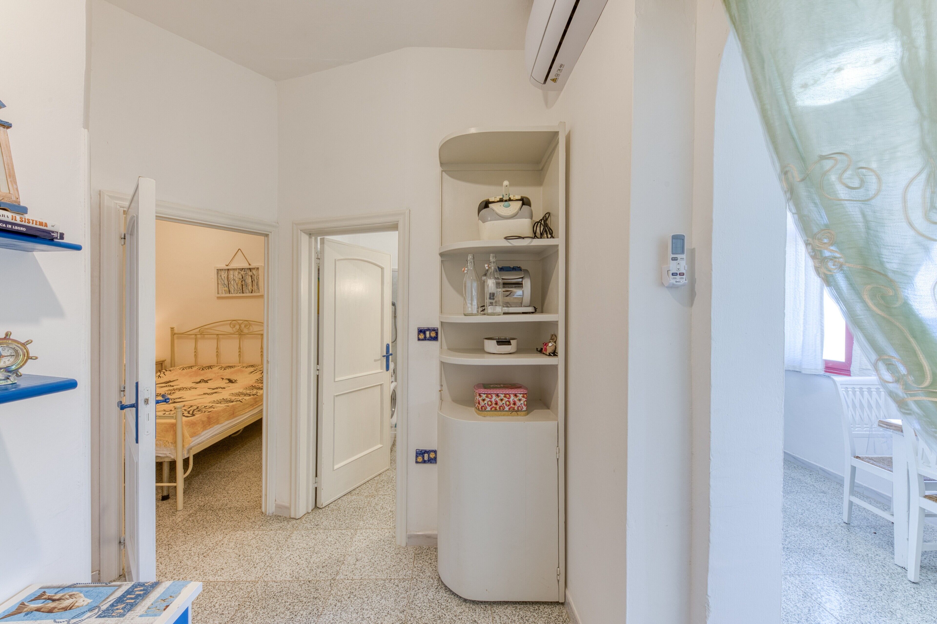 2 soverom, strykejern/-brett, wi-fi (inkludert) og sengetøy