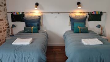 Strygejern/strygebræt, gratis Wi-Fi, sengetøj