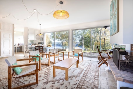 Interior. Holiday Home 'Maison Vue Sur La Laïta 2 Kms Plage' with Private Terrace, Private Garden and Wi-Fi