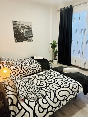 2 Schlafzimmer, Bügeleisen/Bügelbrett, Reisekinderbett, kostenloses WLAN