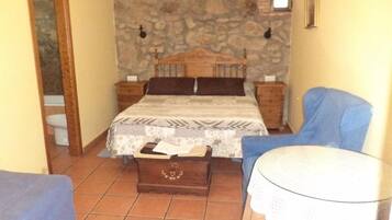 7 bedrooms, free WiFi