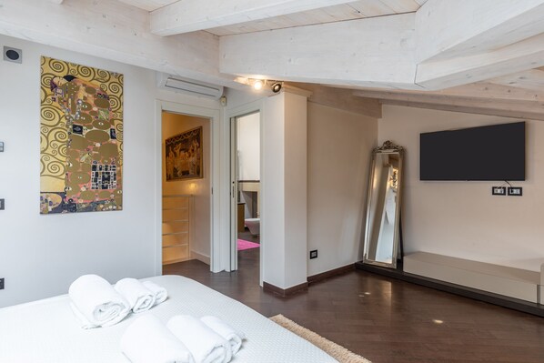 4 chambres, Wi-Fi gratuit, draps fournis