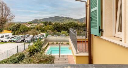 Villa 'Relax In - Versilia' avec piscine privée, Wi-Fi et climatisation