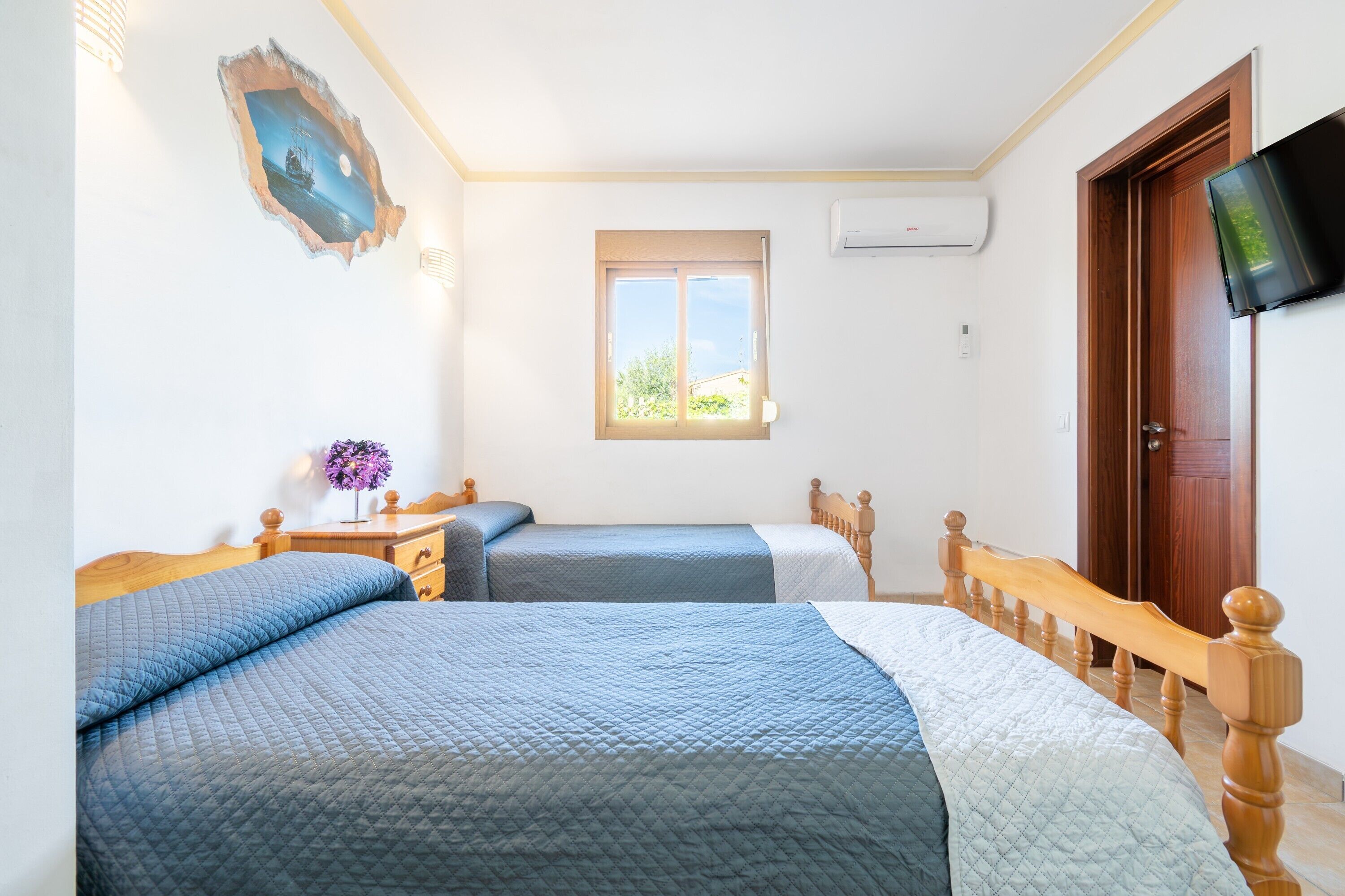 4 Schlafzimmer, Bügeleisen/Bügelbrett, kostenloses WLAN, Bettwäsche