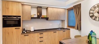 Apartment 'Chalet Emma Isolaccia' with Mountain View, Private Terrace and Wi-Fi