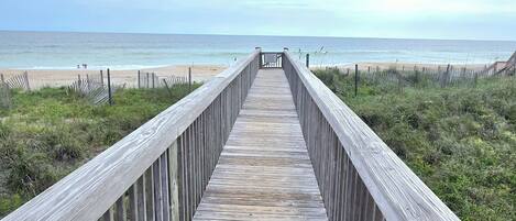Beach nearby, sun loungers
