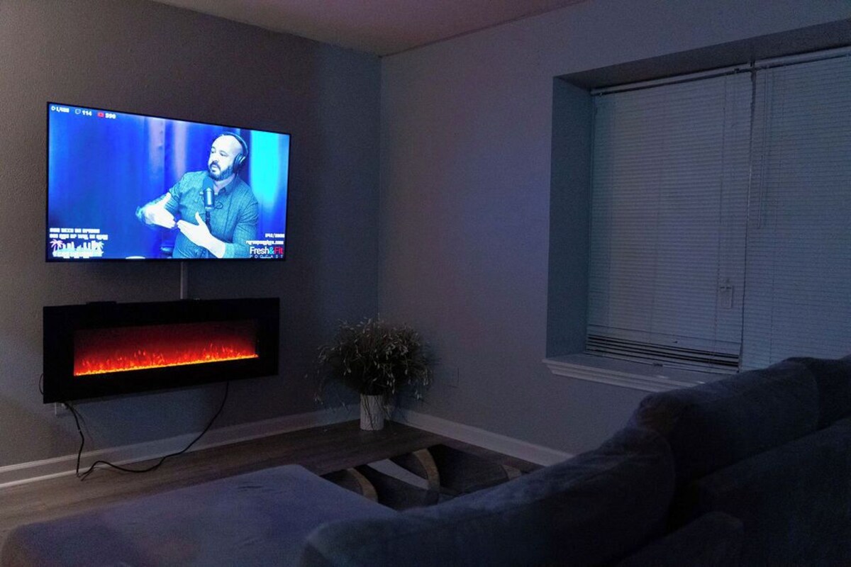 Photo 16 of Echelon Oasis on Fleming Drive Modern Comfort & Smart Living