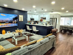 Interior - Cozy Corner Retreat, The Cozy Corner Retreat (Miramar)