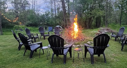 Peaceful Mountain Guest House - Deerfield, VA. - Hamilton Branch River