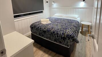Family Cabin | 2 bedrooms, iron/ironing board, free WiFi, bed sheets