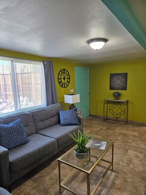 Smart TV, fireplace, video games