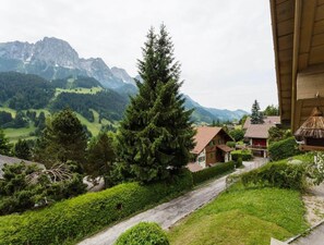 Chalet | Garden