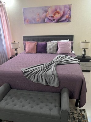 1 chambre, fer et planche à repasser, lit parapluie, Wi-Fi gratuit