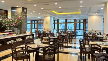 Desayuno de cocina local incluido todos los días