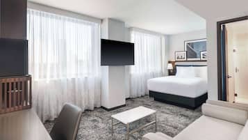 In-room safe, desk, laptop workspace, iron/ironing board