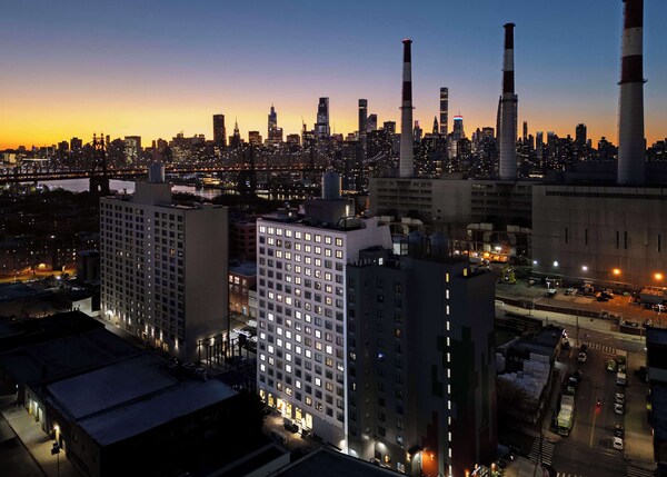 Doubletree By Hilton Long Island City, Ny - New York City