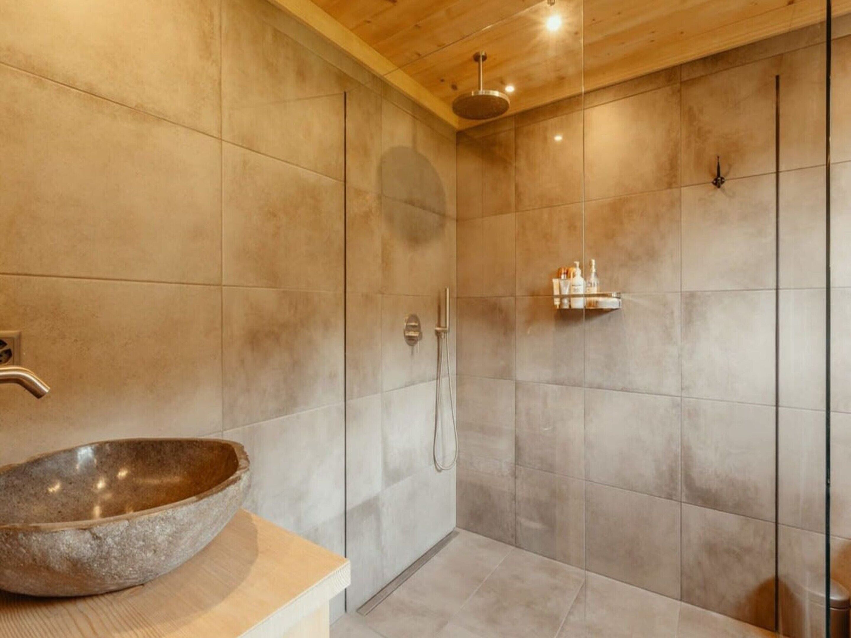 Apartment | Bathroom