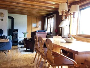 House | Dining