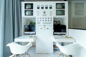 Lobby - The Secret Service Hotel (Bangkok)