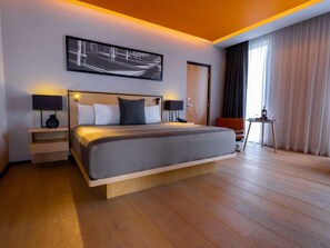 Room - Galeria Plaza San Jeronimo (Mexico City)