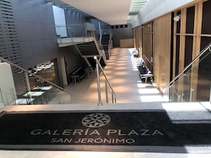 Lobby - Galeria Plaza San Jeronimo (Mexico City)