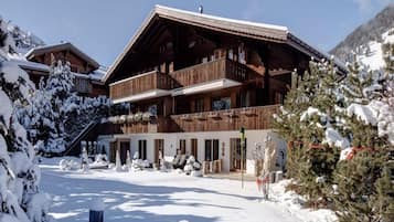 Chalet | Exterior