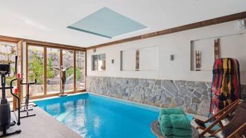 Chalet | Pool | Indoor pool, outdoor pool