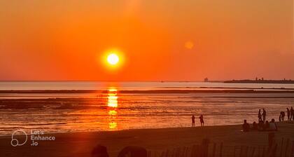 L'Abri Châtelaillonnais, sleeps 7, close to the beach and market.