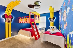 4 soverom, strykejern/-brett, reiseseng for barn og wi-fi