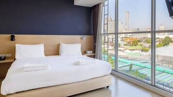 Habitación doble superior, no fumadores, vistas a la ciudad | Terraza o patio