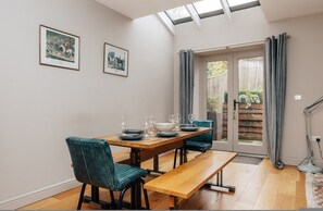 4 عدّة غرف نوم