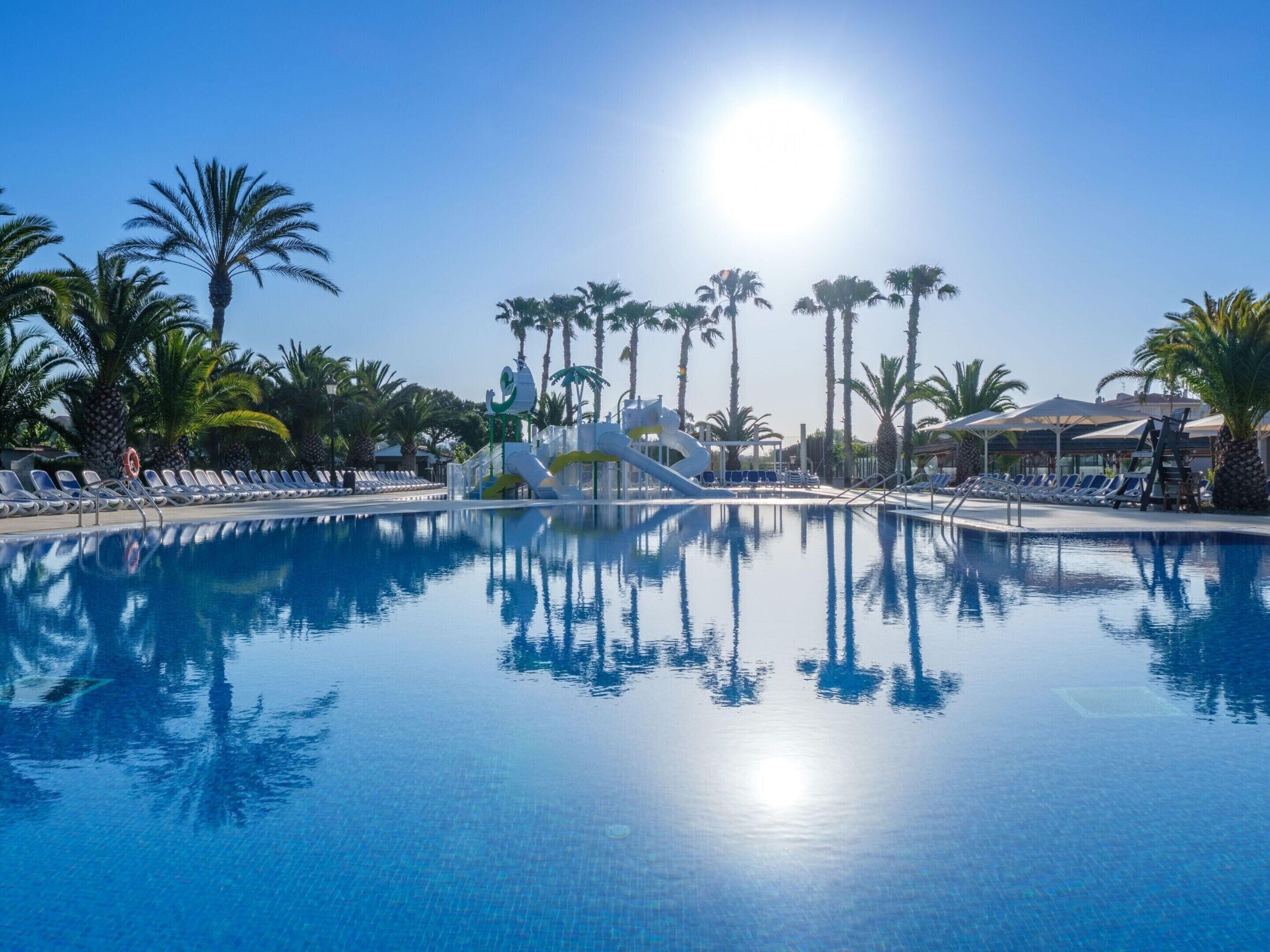 House | Pool | Outdoor pool