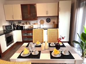 Microwave, oven, stovetop, dishwasher - Vacation home "Jonagold" Meppen Single storey Carport Terrace Free WiFi 2 bedrooms (Meppen)