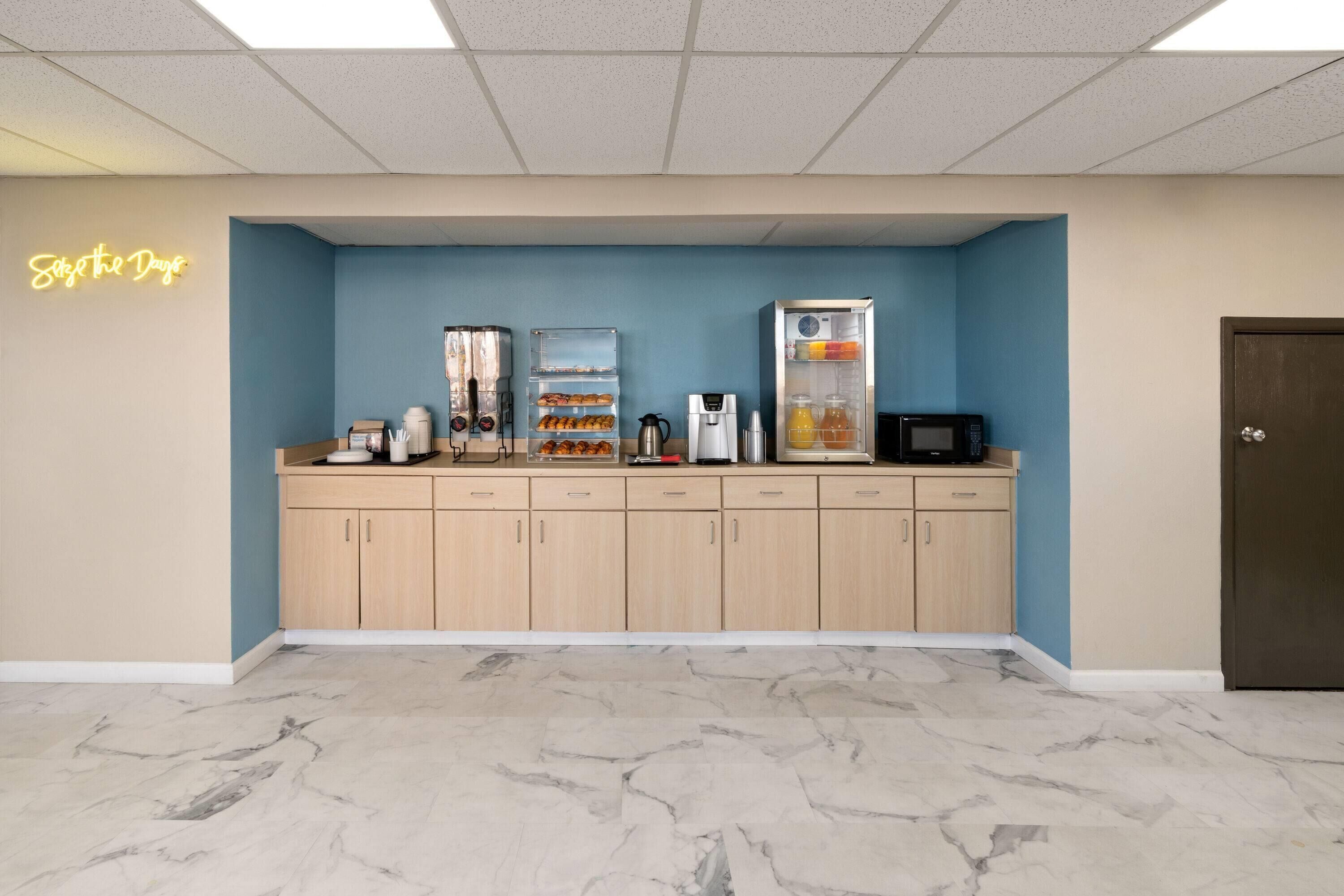 Free daily on-the-go breakfast